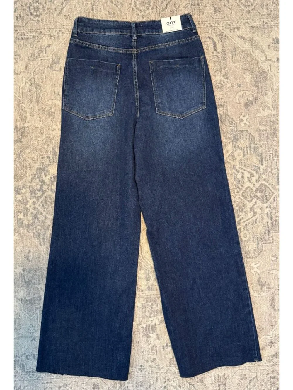 OAT New York High Rise Wide Leg Blue Jeans Size 8/29 Raw Hem Classic Modern